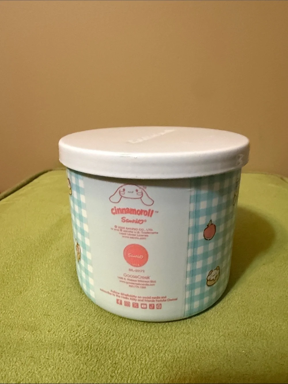 GooseCreek x Hello Kitty And Friends Cinnamoroll Hello Kitty 3-Wick Candle